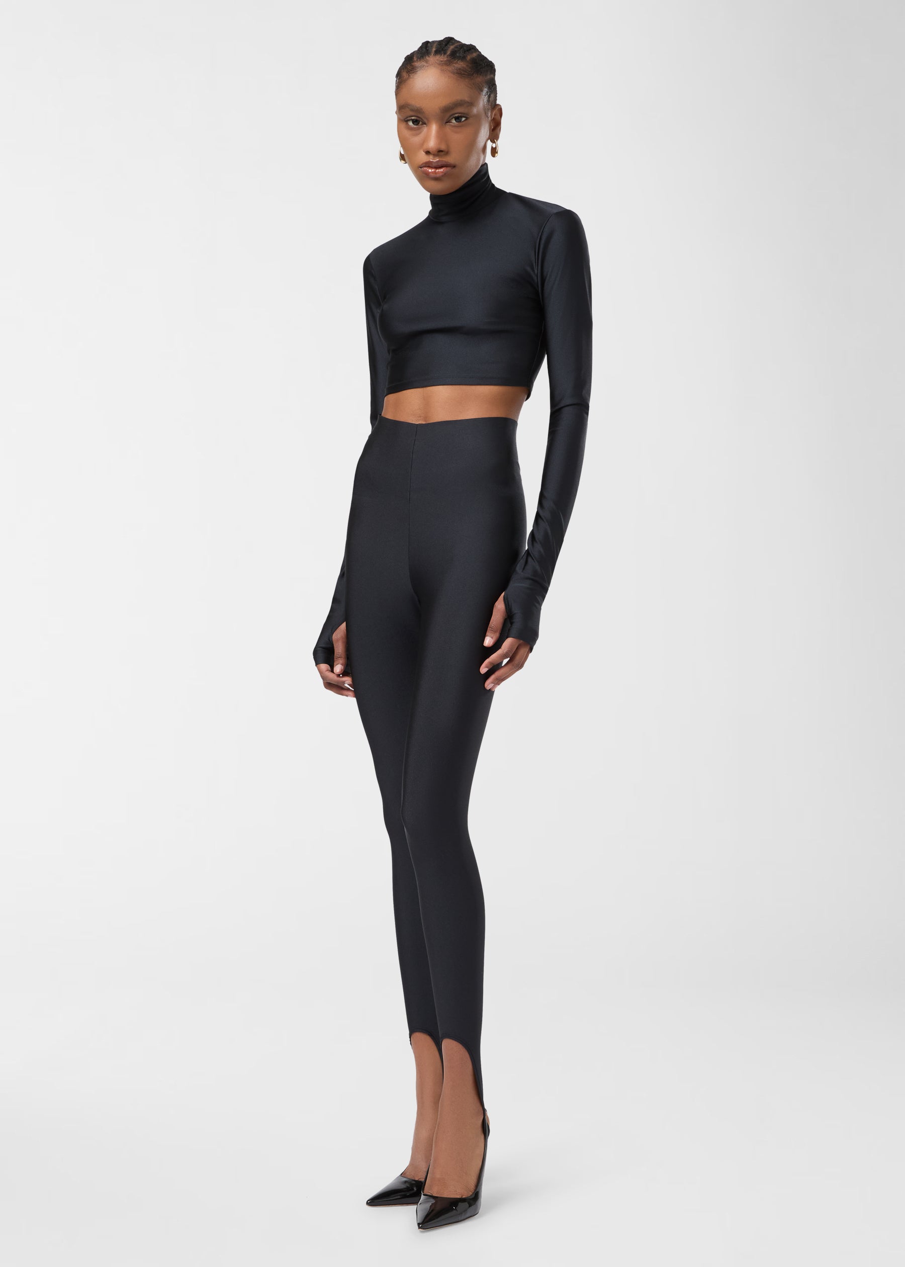 Black turtleneck crop top | The Andamane