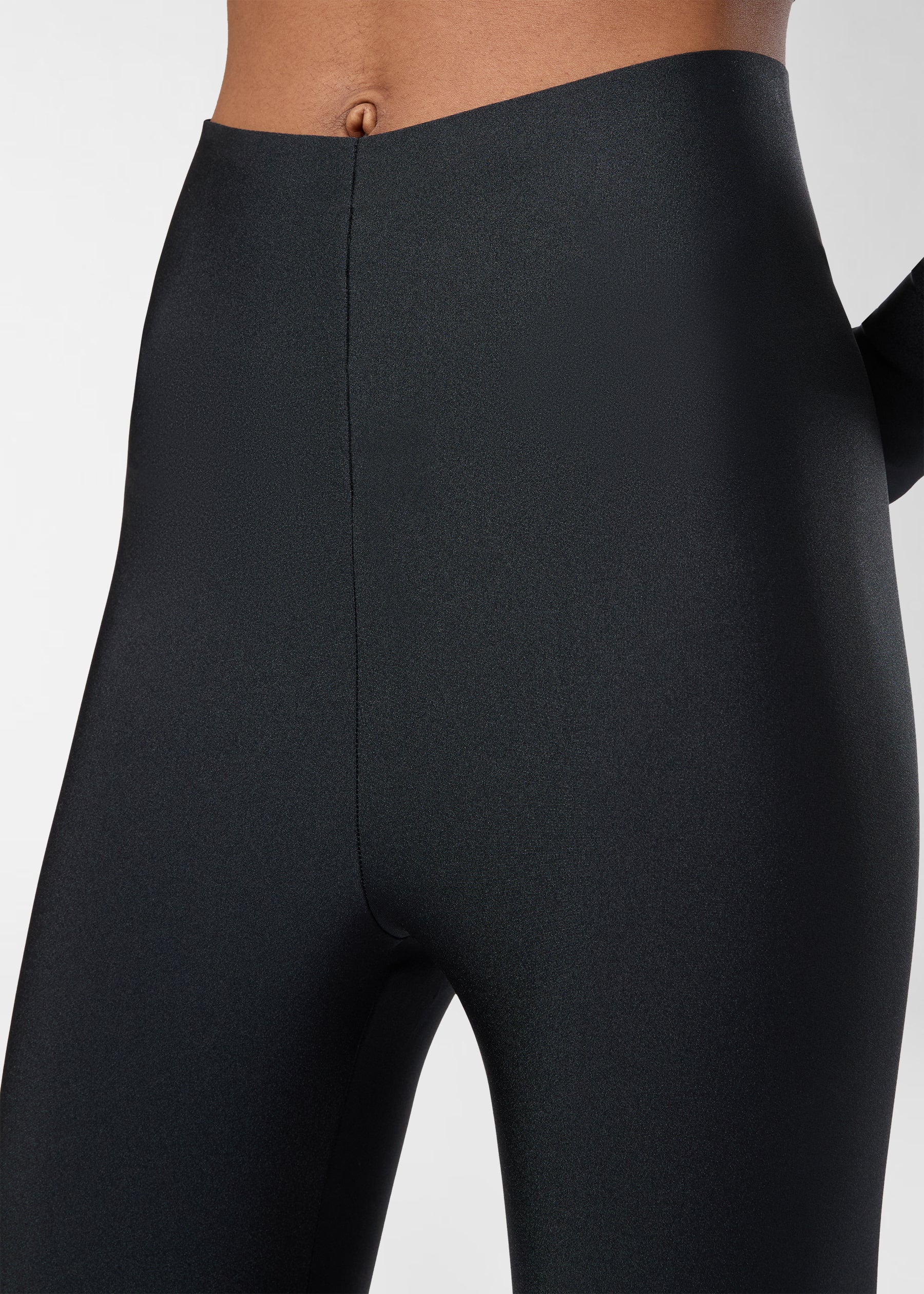 New Holly 80's Stirrup Leggings Black - The Andamane