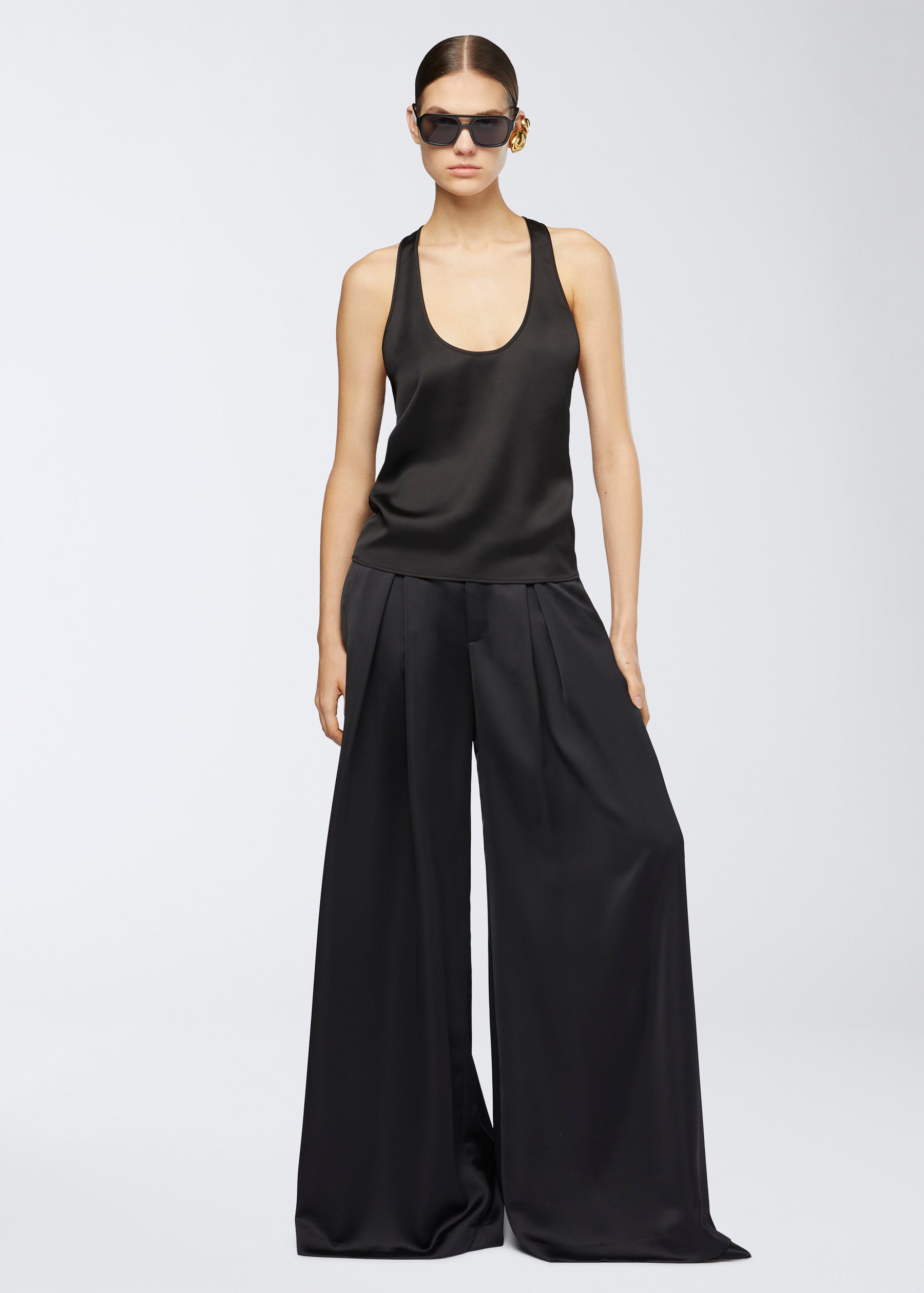 Pura Tank Top Black - The Andamane