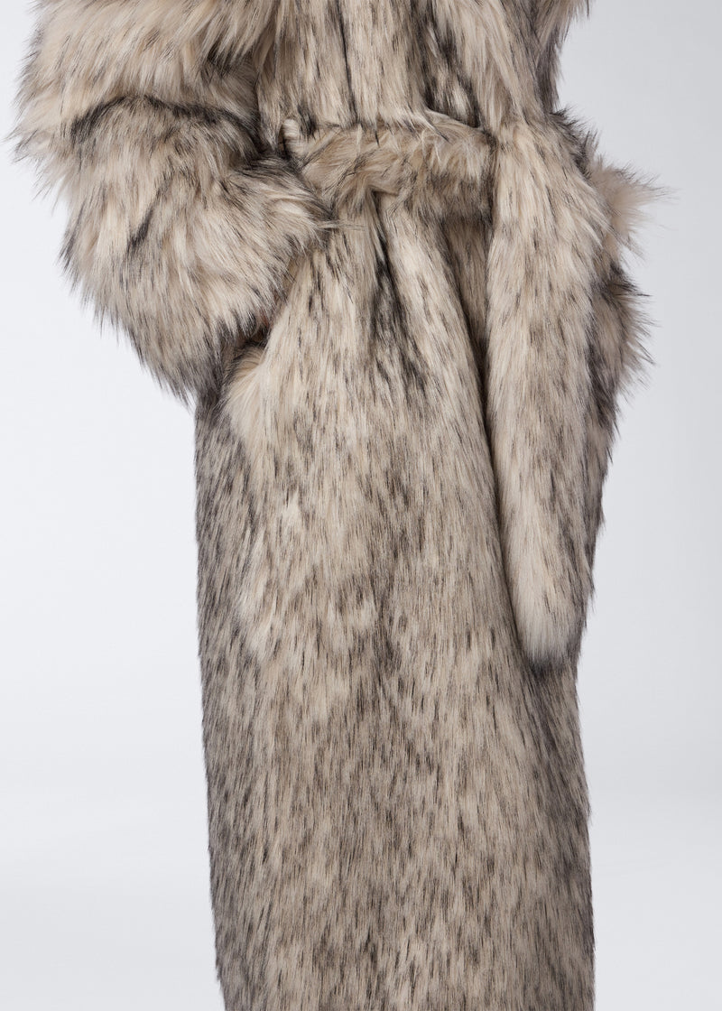 
                          Detail view showing the greige faux fur texture and tied belt at the waist of the Winter Maxi Coat, highlighting its oversized, luxurious finish.
                        